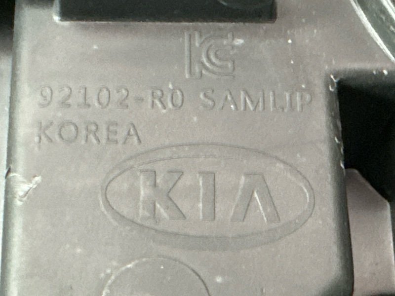 Фары передние Kia Carnival 4 KA4