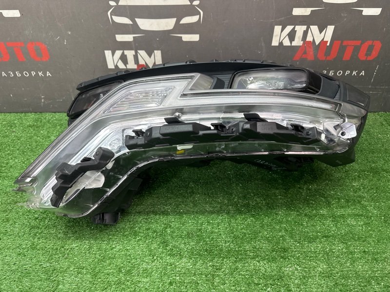 Фары передние Kia Carnival 4 KA4