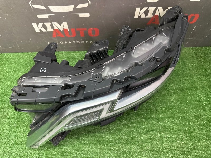 Фары передние Kia Carnival 4 KA4