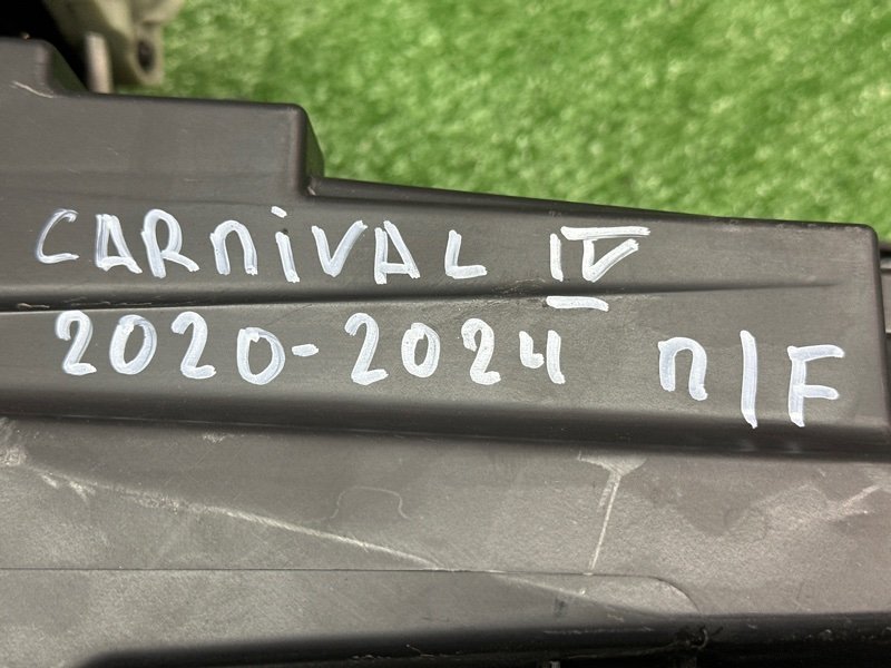 Фары передние Kia Carnival 4 KA4