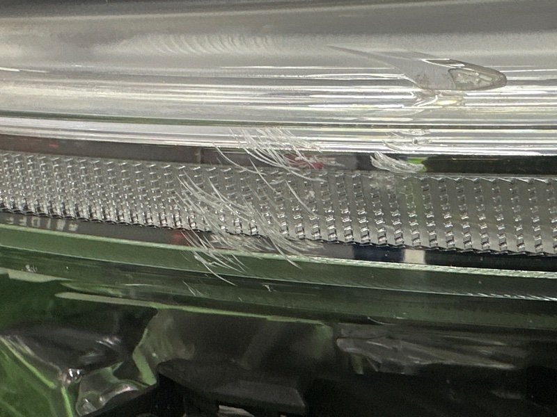 Фары передние Kia Carnival 4 KA4