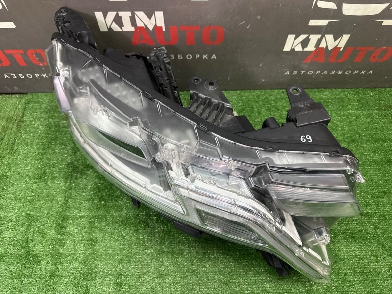 Фары передние Kia Carnival 4 KA4