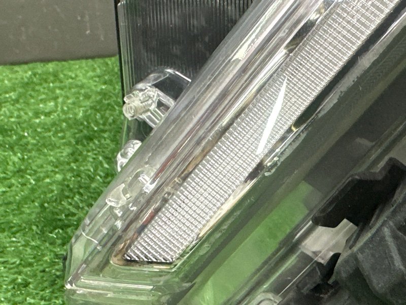 Фары передние Kia Carnival 4 KA4