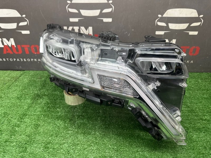 Фары передние Kia Carnival 4 KA4