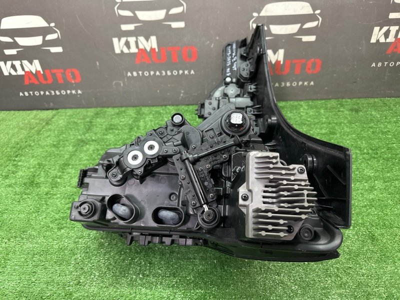 Фары передние Kia Carnival 4 2024 KA4