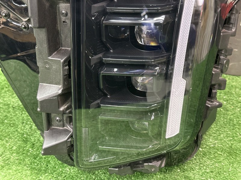 Фары передние Kia Carnival 4 2024 KA4