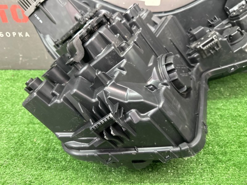 Фары передние Kia Carnival 4 2024 KA4