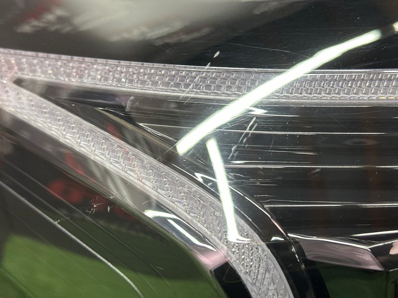 Фары передние Kia Carnival 4 2024 KA4