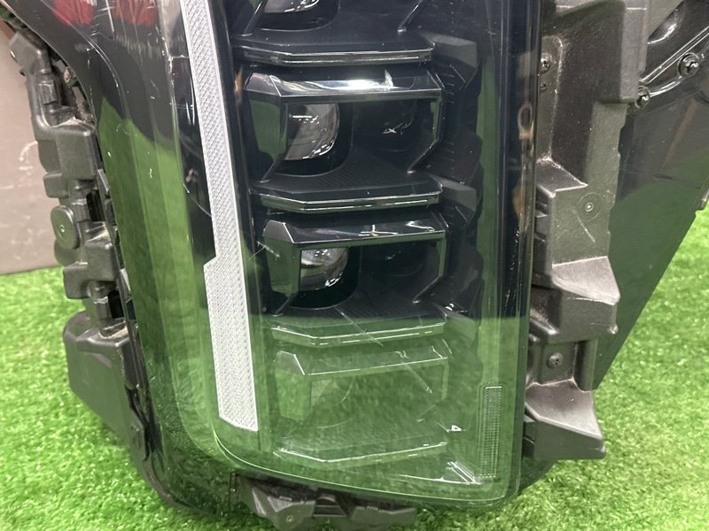 Фара Kia Carnival 4 2024 KA4