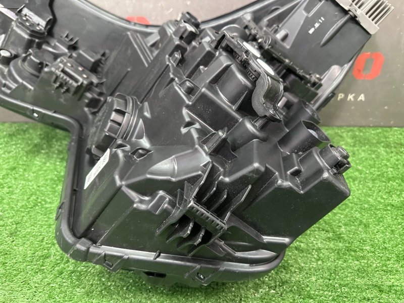 Фара Kia Carnival 4 2024 KA4