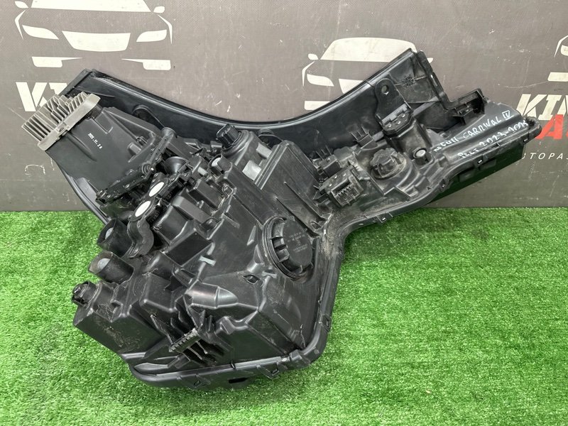 Фара Kia Carnival 4 2023 KA4