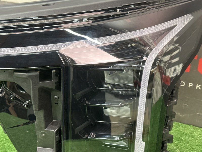 Фары передние Kia Carnival 4 2024 KA4