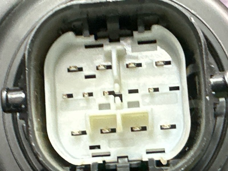 Фары передние Kia Carnival 4 2024 KA4