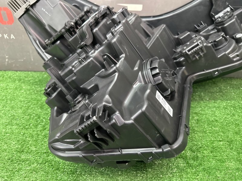 Фары передние Kia Carnival 4 2024 KA4