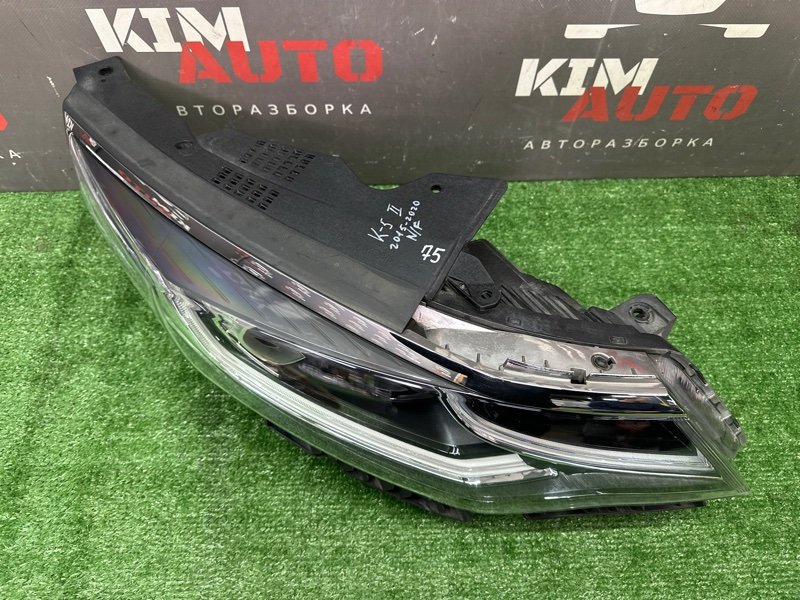 Фары передние Kia Optima 4 JF