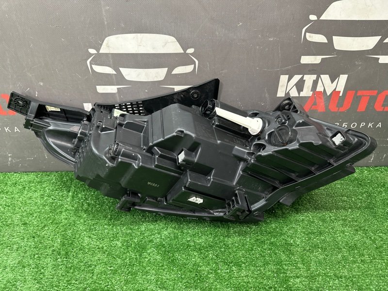 Фара Kia Optima 4 JF
