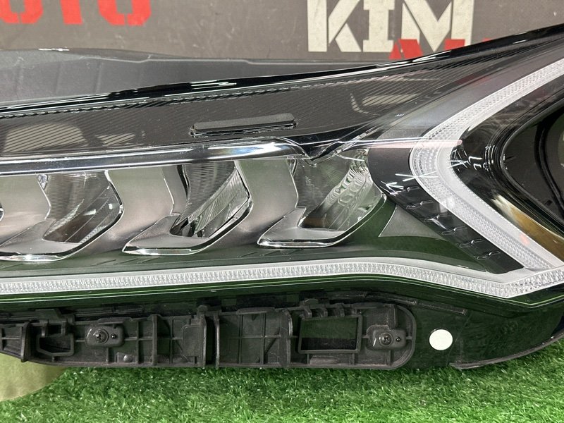 Фара Kia K5 DL3