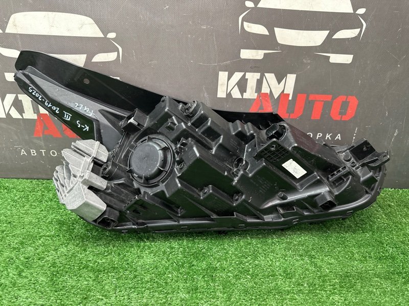 Фары передние Kia K5 DL3