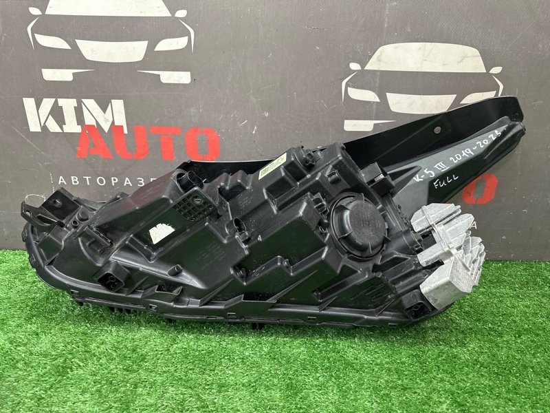 Фары передние Kia K5 DL3