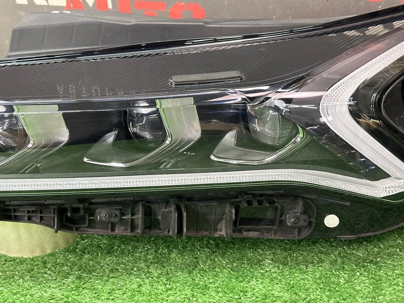 Фары передние Kia K5 DL3