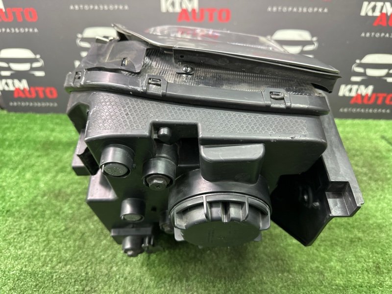 Фара Kia Mohave HM2