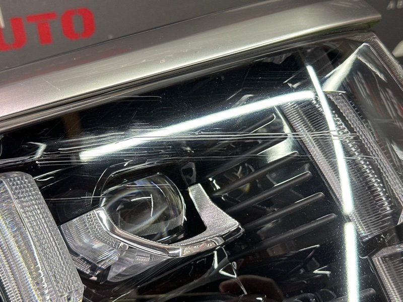 Фара Kia Mohave HM2