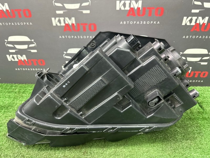 Фара Kia Mohave HM2