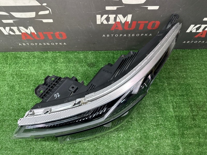 Фара Kia Seltos SP2