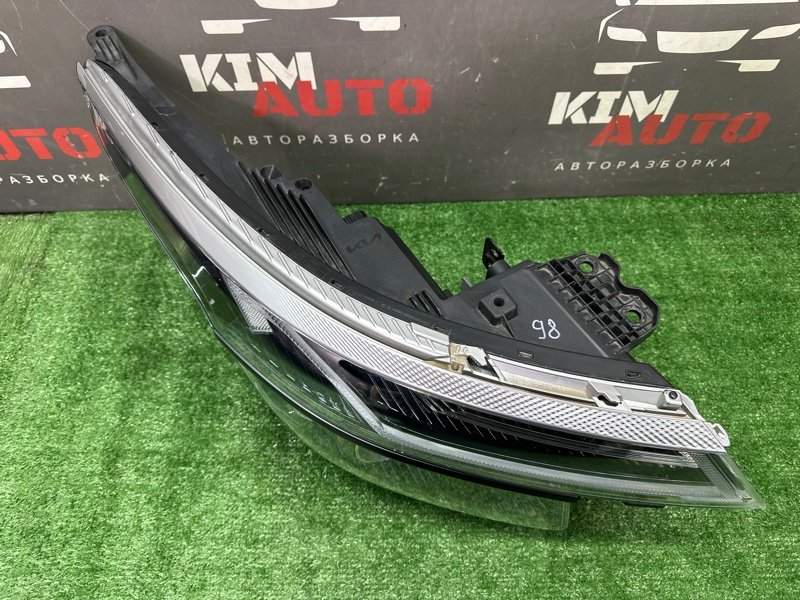 Фара Kia Seltos SP2