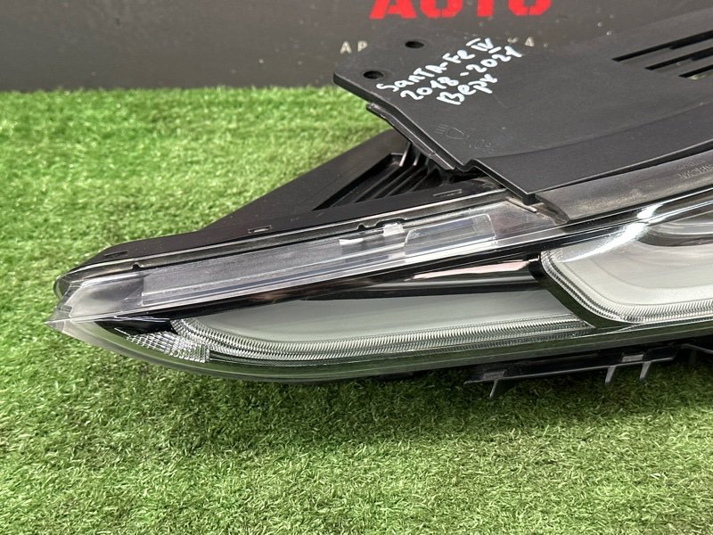 Фара (ДХО) Hyundai Santa Fe 4 TM