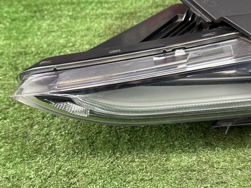 Фара (ДХО) Hyundai Santa Fe 4 TM