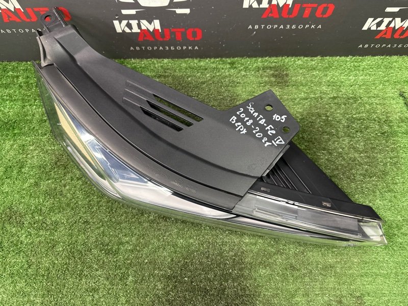 Фара (ДХО) Hyundai Santa Fe 4 TM