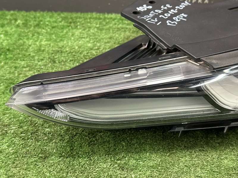 Фара (ДХО) Hyundai Santa Fe 4 TM