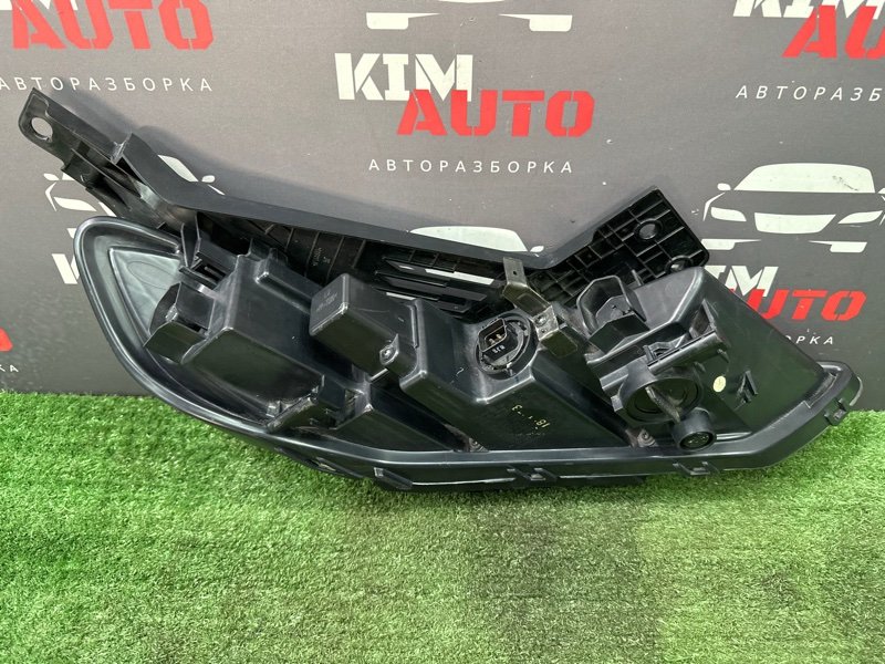 Фара (ДХО) Hyundai Santa Fe 4 TM