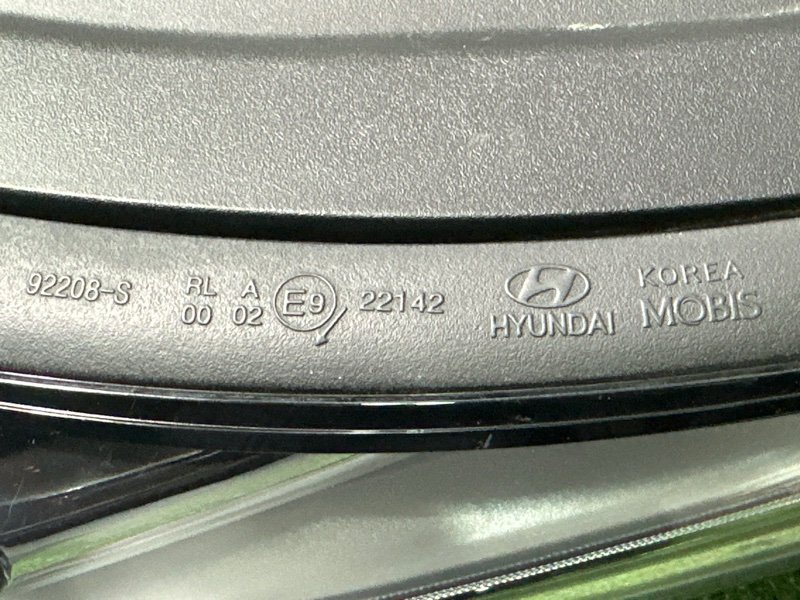 Фара (ДХО) Hyundai Santa Fe 4 TM