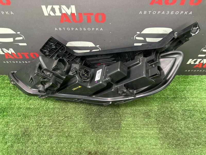 Фара (ДХО) Hyundai Santa Fe 4 TM
