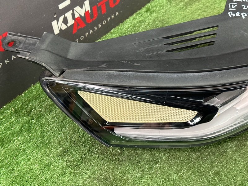 Фара (ДХО) Hyundai Santa Fe 4 TM