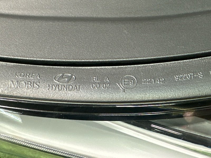 Фара (ДХО) Hyundai Santa Fe 4 TM