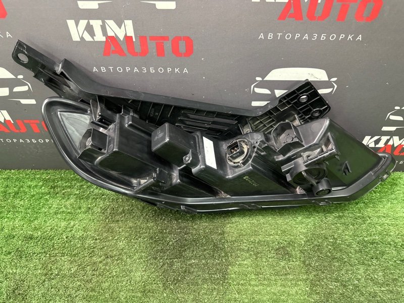 Фара (ДХО) Hyundai Santa Fe 4 TM