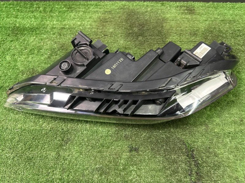 Фара (ДХО) Hyundai Santa Fe 4 TM