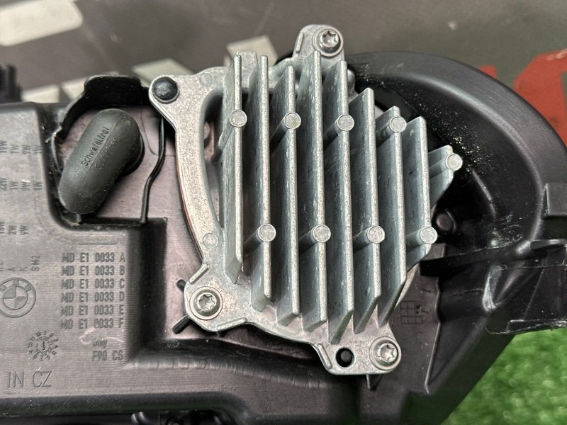 Фара BMW 5-SERIES G-30