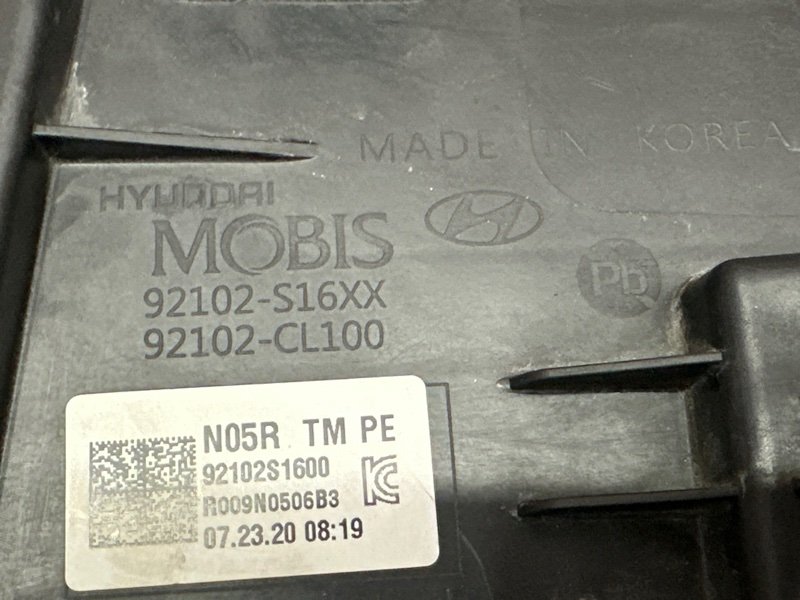 Фара Hyundai Santa Fe 4 TM