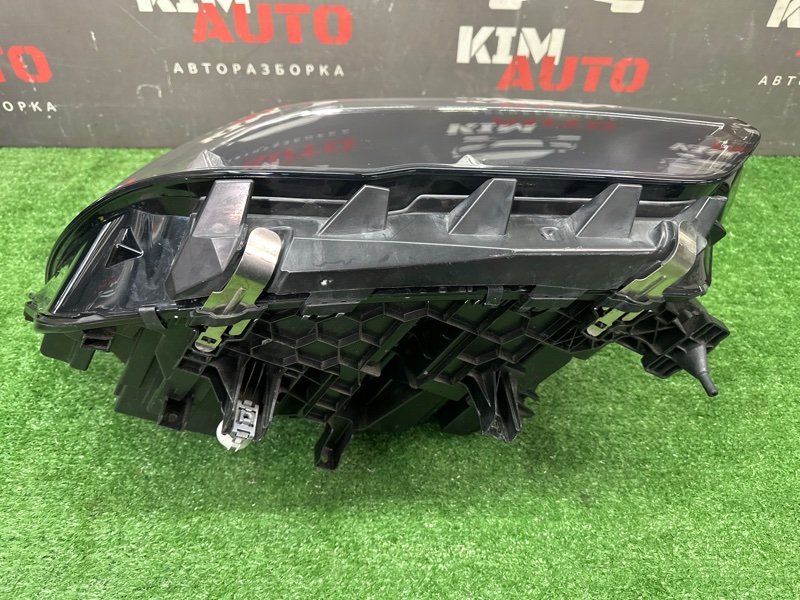 Фары передние BMW X5 G05