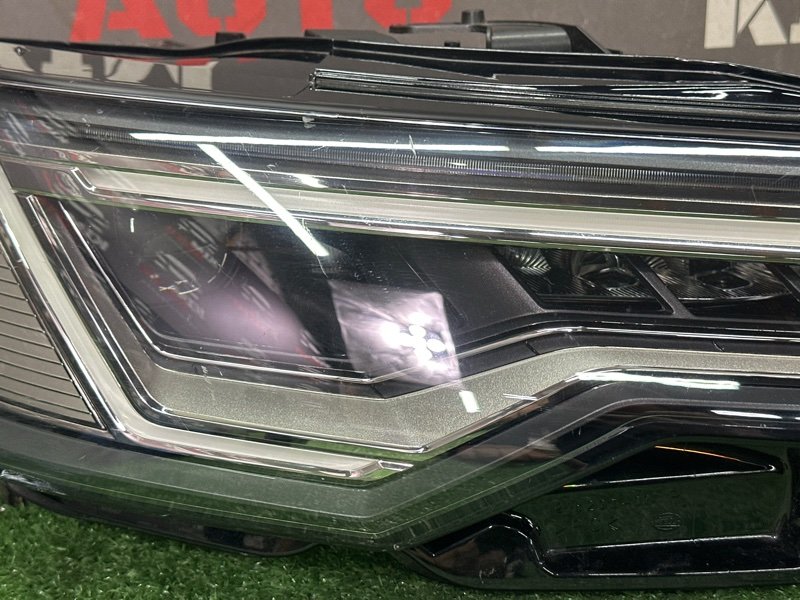 Фары передние Audi A6 C8