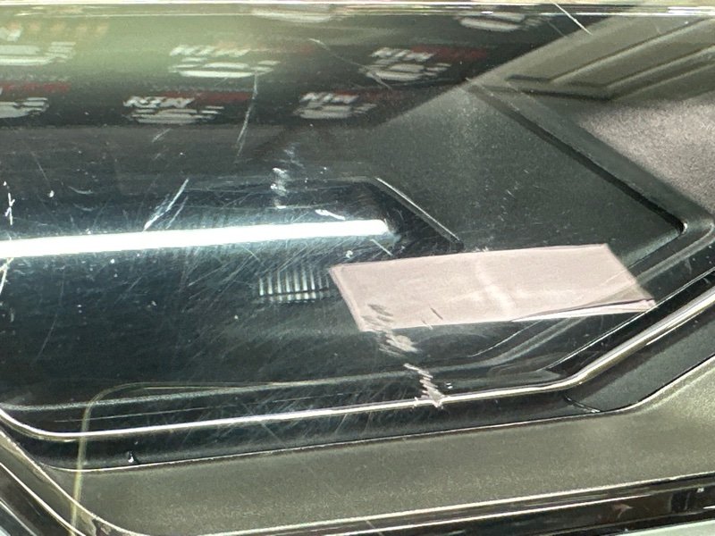 Фары передние Audi A6 C8