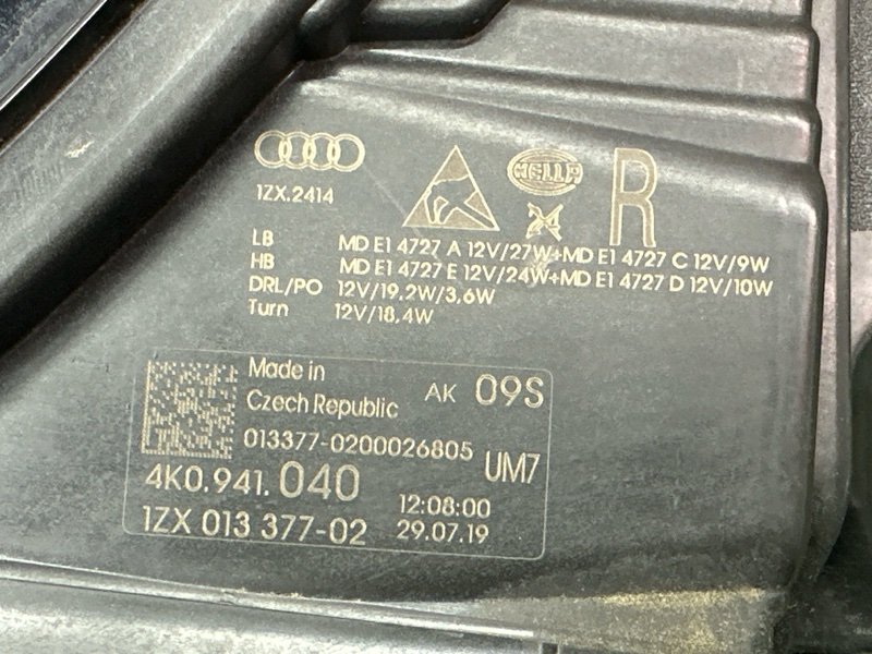 Фары передние Audi A6 C8