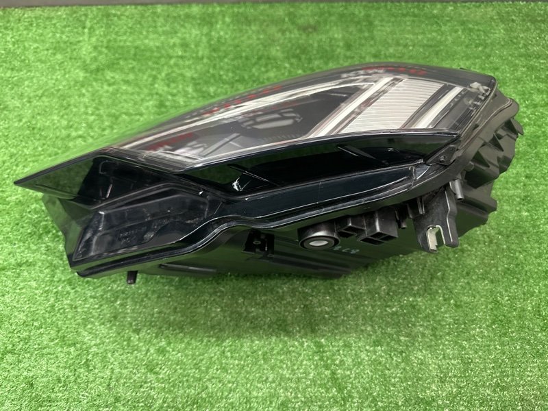 Фары передние Audi A6 C8