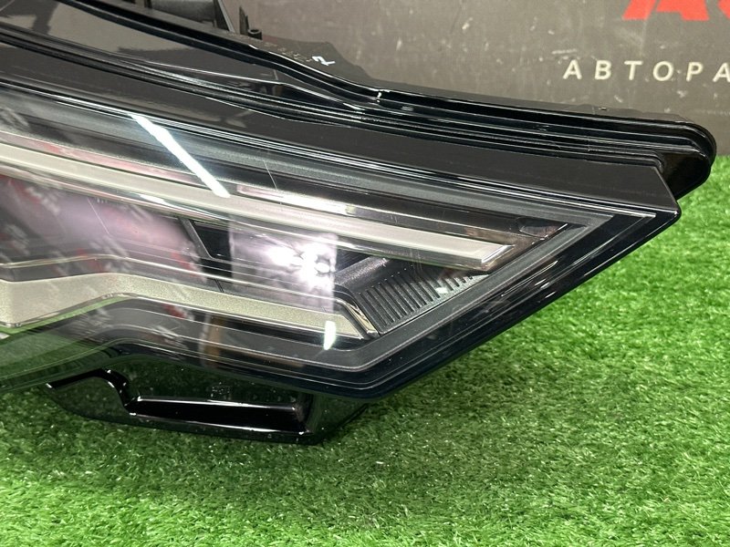 Фары передние Audi A6 C8