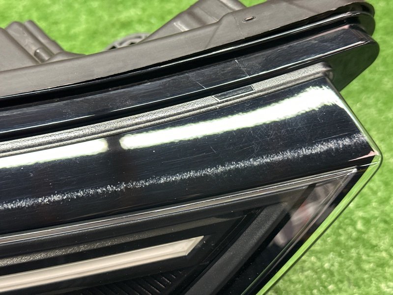 Фары передние Audi A6 C8