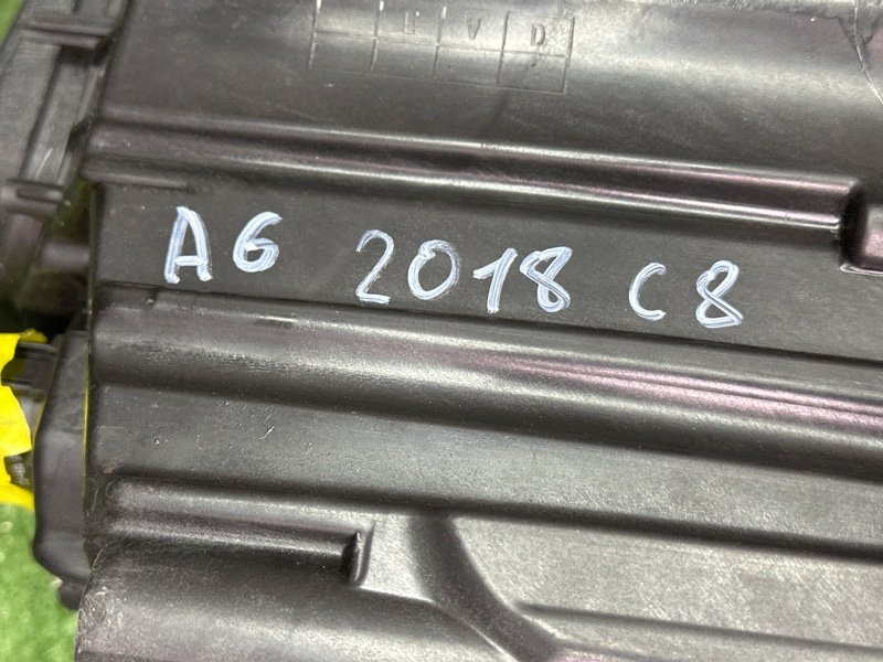 Фары передние Audi A6 C8